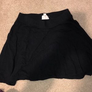 Black skater skirt size M